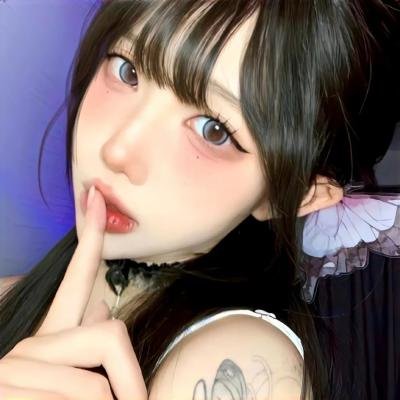 飞碟入侵地球